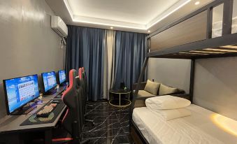 Xinzheng Orange E-sports Hotel (Henan University of Engineering Longhu Campus Branch)