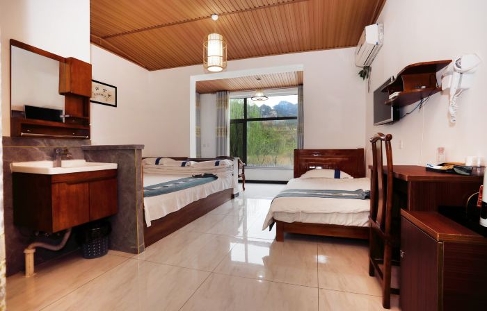 Yesanpo Baili Gorge Yunhui Farmstay