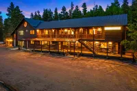 Duck Creek Village Inn Hotel di Duck Creek Village