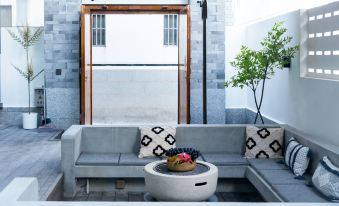 Rongguishan Designer Jiying Space Hualuo Lanjing Art Villa