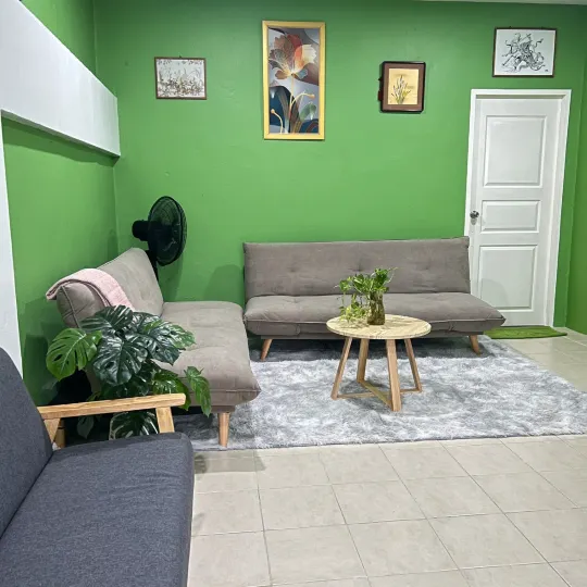 Sabai Sabai Poshtel & Motorbike Rental