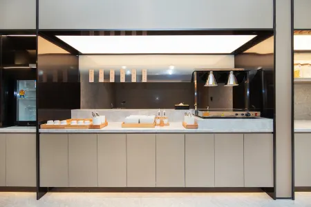 JI Hotel (Nanjing Jiangning Jiaoyuan Subway Station) Отели рядом с достопримечательностью «Jiangsu Maritime Institute (Jiangning Campus)»