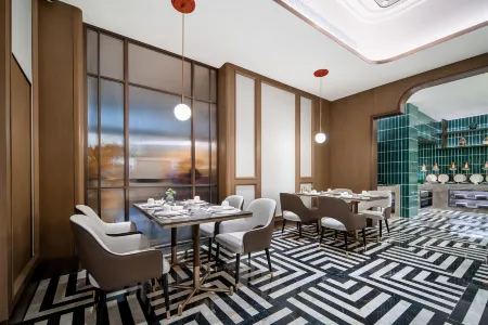 Jincheng Huanghua Street People's Square Manxin Hotel Отели рядом с достопримечательностью «Jincheng Ancient Academy»