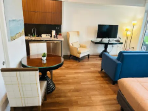 StaysPro - Gorgeous Hollywood Apts LA's Best Location and Amazing Roof Deck