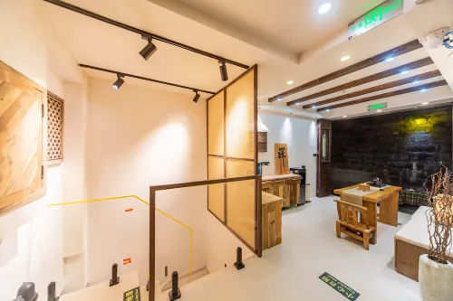 Qingshanjian Riverside Stilt House Inn (Phoenix Ancient Town - Hongqiao North Gate Pier Branch Public Areas Photos