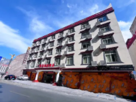 Yunding Business Hotel Hotel di Danba