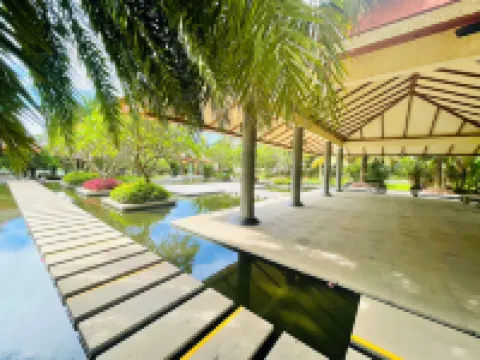 Dinglong Bay Ocean Kingdom Full Sea View Holiday Apartment
