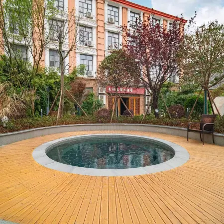 Meilan Hot Spring Hotel