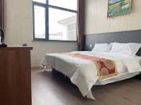 Mongolian Tribes Hotel - Bãi đậu xe