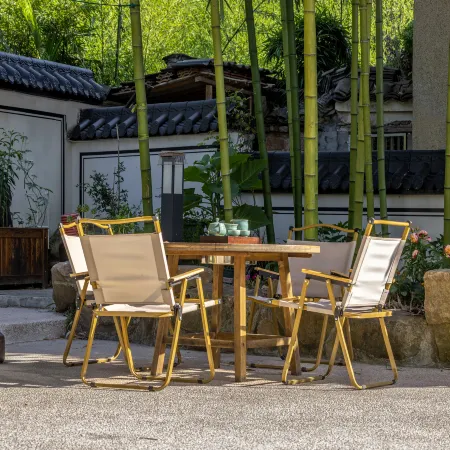 Tonglu Yifang Xiaoyuan Homestay (Yaolin Fairyland) Отели рядом с достопримечательностью «Sanzhai Liuyuan»