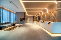 Starway Hotel (Bole Shidaiguangchang)
