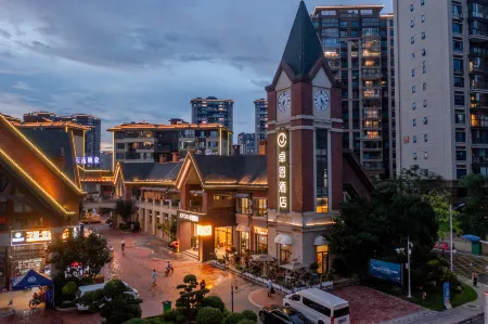 JOYOUS HOTEL KUNMING Отели рядом с достопримечательностью «Yunnan Vocational College of Mechanical and Electrical Technology»