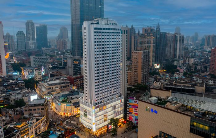 Gionee Light Guangzhou Beijing Road Pedestrian Street