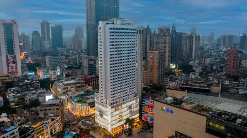 Gionee Light Guangzhou Beijing Road Pedestrian Street