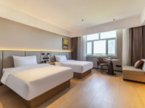 Jifeng International Hotel (Jinghe Bus Station Branch) Hotels in Jinghe