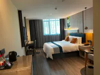 Homeinn Selected Hotel (Harbin Central Street Railway Station Airport Bus Store) Hotels in Harbin