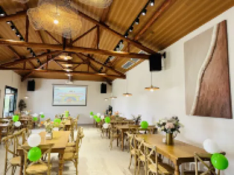 Zhuji Qingqingcao Homestay