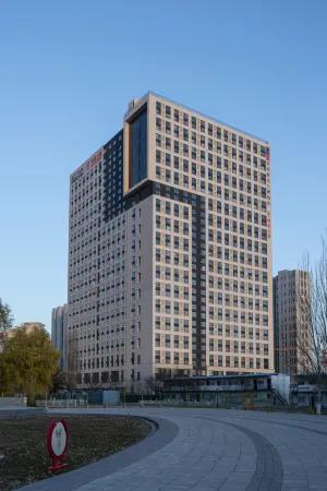 Chifeng Hongshan Wanda Plaza CitiGOHOUSE Huan Ge Service Apartment Hotel Отели рядом со станцией Chifeng Railway Station