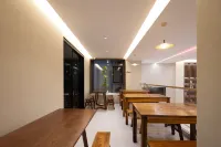 Shanshuge · Natural Art Boutique Hotel (Huangling Scenic Area Branch）