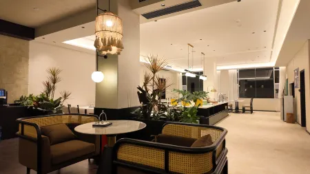 Tianyixiyue Hotel Отели рядом с достопримечательностью «Honghe College»