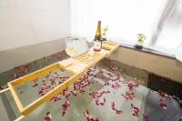 Qingyaju Homestay - Varme kilder