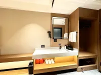 Yunting Hotel (Kuytun Huijia Times Shopping Center)