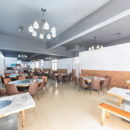 Elong ME Hotel (Ganzi Yajiang)