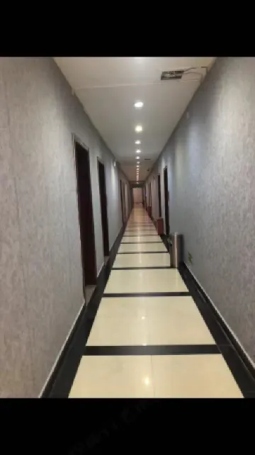 Jishui Tiancheng Hotel