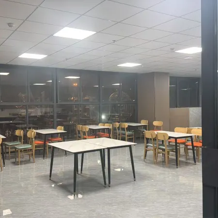 Qifeng Hotel