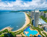 Zhixia Resort Apartment, Baoli Silver Beach, Hailing Island - สระว่ายน้ำส่วนตัว