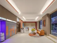 Berman Hotel Yizhou Central Square Hechi - parking