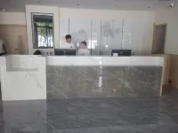 Green Taihao Hotel (Luoyang Railway Station Guohua Road Subway Station) - 3-Star
