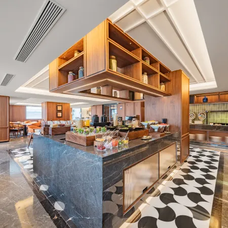 Pingliang Greenland Plaza UrCove by Hyatt Hotel