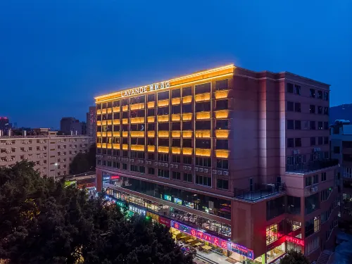 LAVANDE Hotel (Guangzhou East Station Tianpingjia Subway Station Branch) - Bjergudsigt