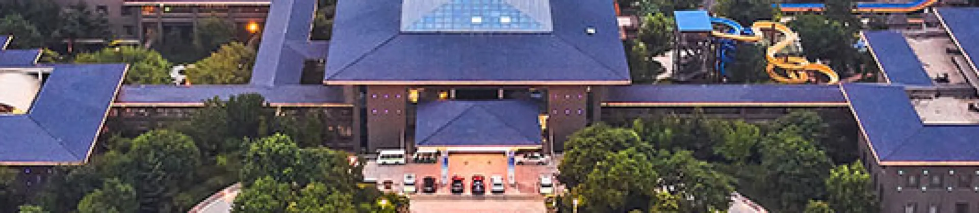 Khách sạn cao cấp