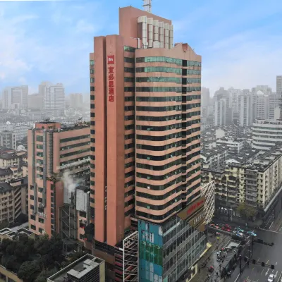 ไอบิส หังโจว เวสต์ เลก ฉิงชุนโร้ด (ibis Hangzhou West Lake Qingchun Rd) โรงแรมใกล้สะพานว่านอัน