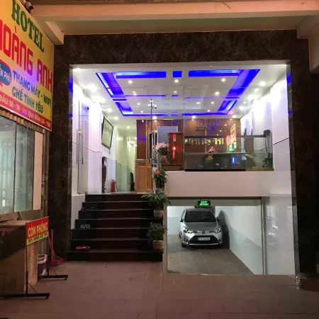 Hoang Anh Hotel Отели рядом с достопримечательностью «Гипермаркет Vincom Plaza Thu Duc»