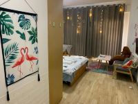 盐城艾家主题公寓式酒店 - 温馨一室大床房