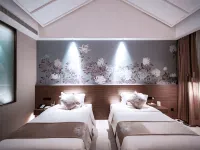 the Orchid Resort Hotels in Kaiyuan