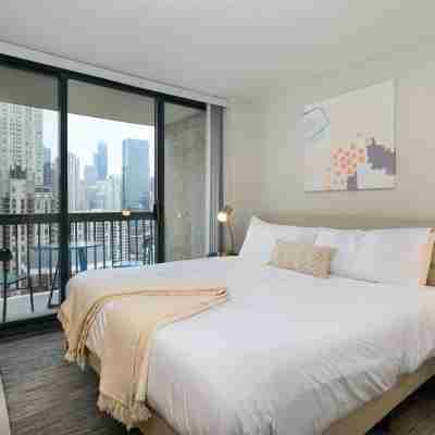 Kasa at One Superior Place Rooms