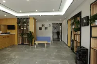 Junyi chain hotel (Xin'an Vocational Education Center store)