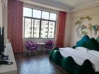 Yijiangnan Yun Homestay (Qionghai Aihua East Road High Speed Railway Station)