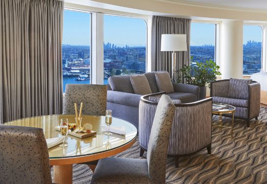 Pan Pacific VancouverHotel Overview