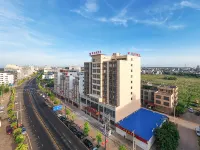 Vienna Hotel (Lingao Store)