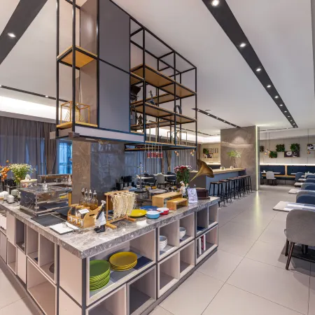 Ease Hotel (North Square of Suzhou Railway Station) Отели рядом с достопримечательностью «Железнодорожный вокзал Сучжоу»