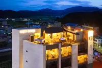Ingu Stay Hotels near Jukdo Beach