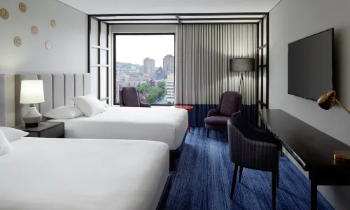 Doubletree by Hilton Montreal