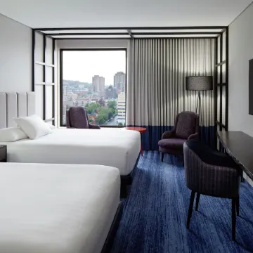 DoubleTree by Hilton Montreal