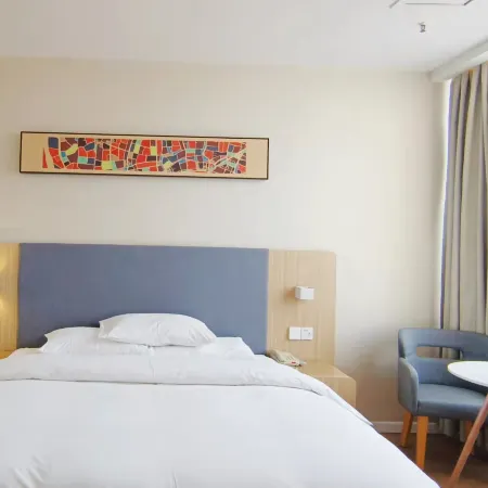 Junting Hotel  (Hong'an Walmart Wanda Plaza Branch)