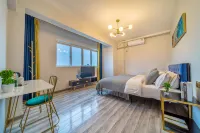 Chongqing Wanchen·Lanton Serviced Apartment (Jiangbei Airport Jincheng Shopping Center)